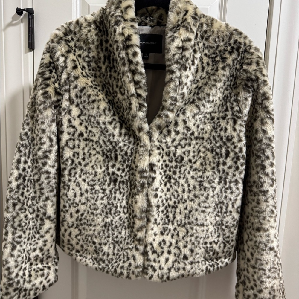 Banana Republic Teddy Jacket Cream and Black Plush Faux Fur